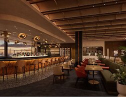 Hotel Phoenix Centennial Yards