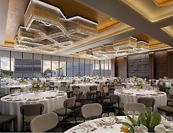 Hotel Phoenix Centennial Yards