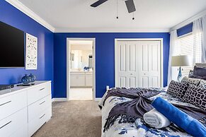 Private Disney Oasis With Pool Hot Tub Ps5 and Modern Amenities