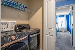 Private Disney Oasis With Pool Hot Tub Ps5 and Modern Amenities