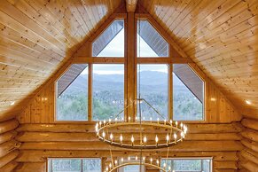 Luxury Cabin w Panoramic Views Firepit Game Room Pinnacle Chalet