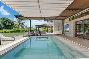 Stylish Newly Built Villa in Cap Cana