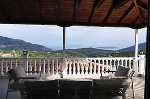 Eleftherion Comfort Living Lefkada