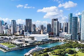 Miami Luxury Studio With City View