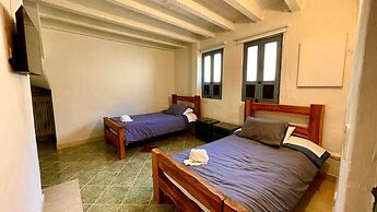 Aparta Hotel Los Tucanes