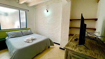 Aparta Hotel Los Tucanes