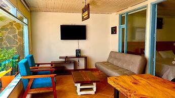 Aparta Hotel Los Tucanes