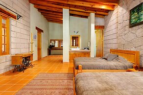 Los Encinos Countryside Nature & Privacy