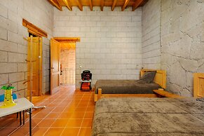 Los Encinos Countryside Nature & Privacy