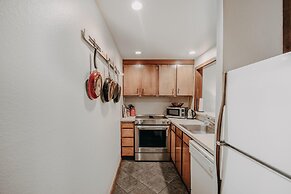 Mt Baker Lodging Condo 55sw - Sleeps 4, Great Community Aemenities