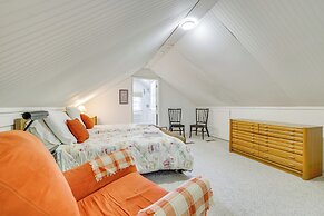 Walk to Downtown: Pet-friendly Cottage in Tyron