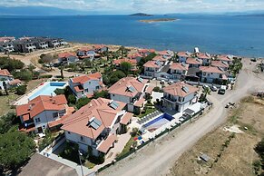 Cunda Say Resort