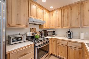 Mt Baker Lodging Cabin 61mbr - A Delightful 1 Story, 3 Bedroom, 2 Bath