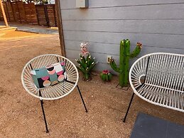 Retro Cowyboy Villa in the Heart of Austin