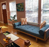 Retro Cowyboy Villa in the Heart of Austin