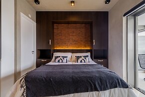 Rep1817 Neila in S o Paulo