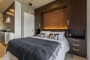 Rep1817 Neila in S o Paulo