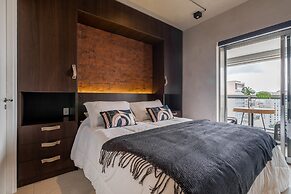 Rep1817 Neila in S o Paulo