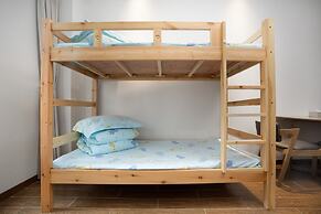 Prince Hotel By Secret Garden