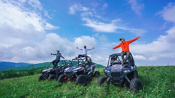 Prince Hotel By Secret Garden