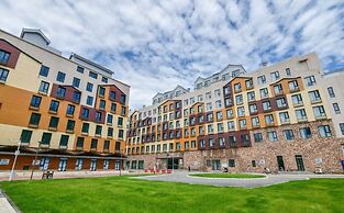 Prince Hotel By Secret Garden