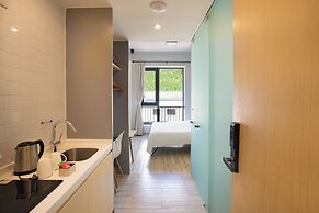 Prince Hotel By Secret Garden