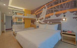 Prince Hotel By Secret Garden