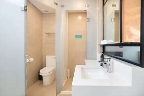 Prince Hotel By Secret Garden