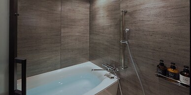 FAV LUX Sapporo Susukino