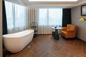 Kaiser Hotel Guangzhou Gangding Metro