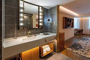 Kaiser Hotel Guangzhou Gangding Metro