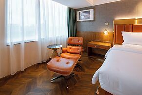 Kaiser Hotel Guangzhou Gangding Metro