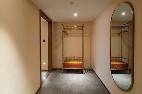 Kaiser Hotel Guangzhou Gangding Metro