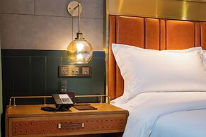 Kaiser Hotel Guangzhou Gangding Metro