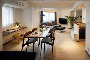 Minn Kitahiroshima Station East