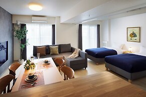 Minn Kitahiroshima Station East