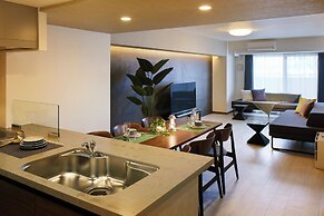 Minn Kitahiroshima Station East