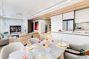 Luxe Paradise Residence Dang Thai Mai