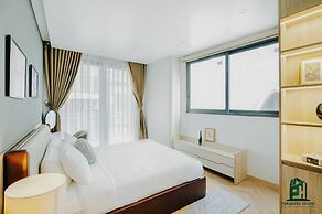 Luxe Paradise Residence Dang Thai Mai