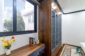 Luxe Paradise Residence Dang Thai Mai