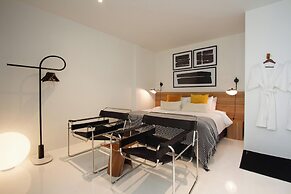 Dear Sunday Hometel Bangkok