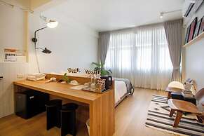 Dear Sunday Hometel Bangkok