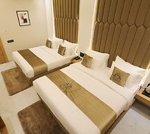 The Meera Hotel