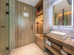 Fushang Foshan Jinshazhou Jinbo Center