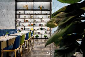 Fushang Foshan Jinshazhou Jinbo Center