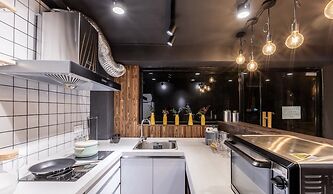 Yijian forest Tongji university branch