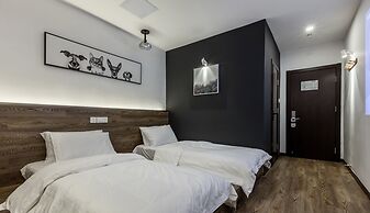 Yijian forest Tongji university branch