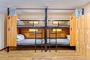 Yijian forest Tongji university branch