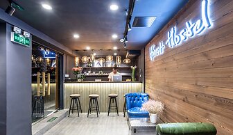 Yijian forest Tongji university branch