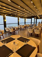 Class Premium Hotel